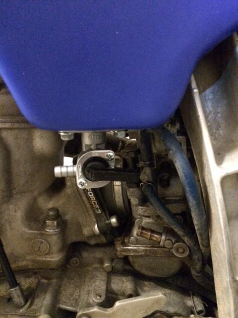 yz250 fuel line