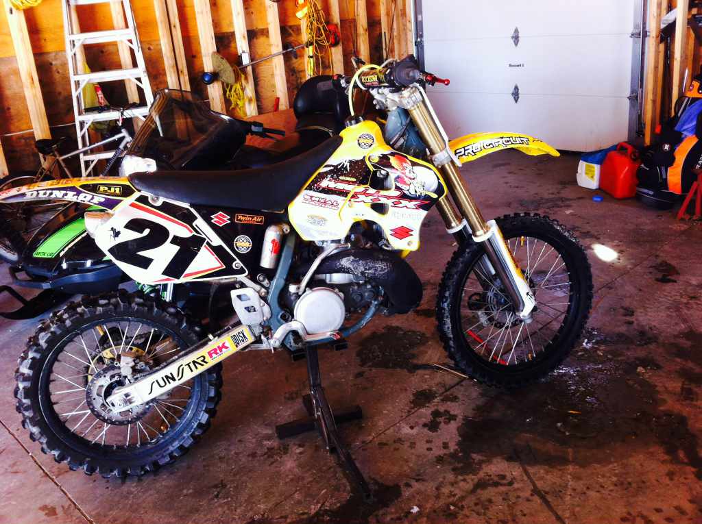 98 rm 250 plastics conversion to newer style Suzuki 2 Stroke