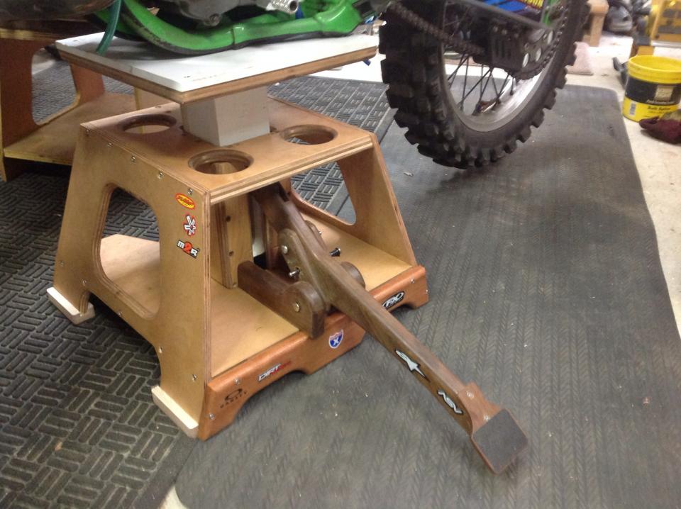 homemade wood dirt bike stand