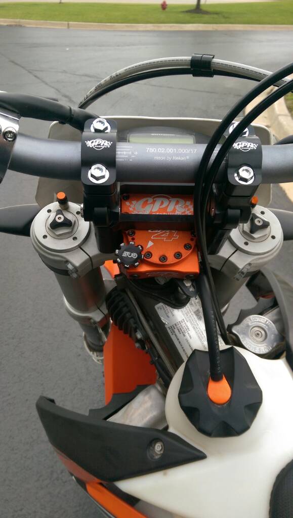 Rox Risers anti Vib and HDB handguards 250530 EXCF/XCFW/XCRW