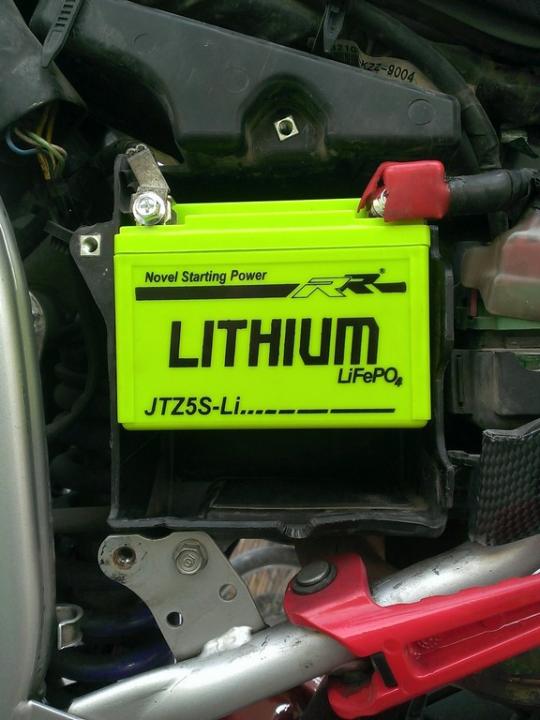 Batterie Honda CRF250 R LA Rally MD44 Bj YTZ8V 2017 Shido Lithium LTZ8V