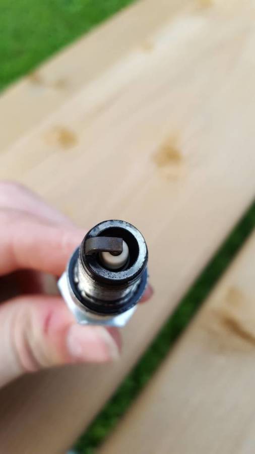 Is my yz125 spark plug the right colour? Yamaha 2 Stroke ThumperTalk