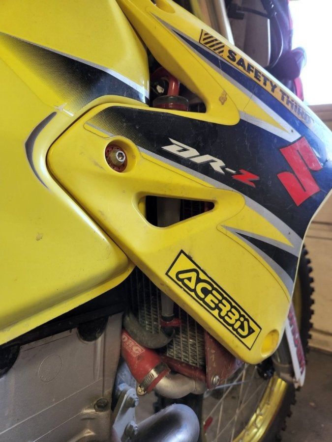 DRZ400 coolant overflow tank relocated 2006 DRZ400SM DRZ400/E/S/SM