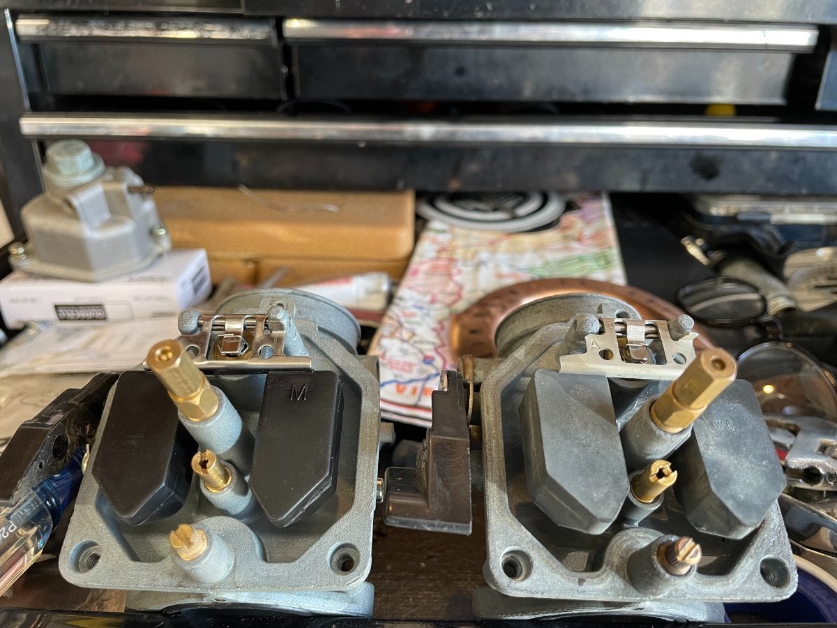 xr200 carb