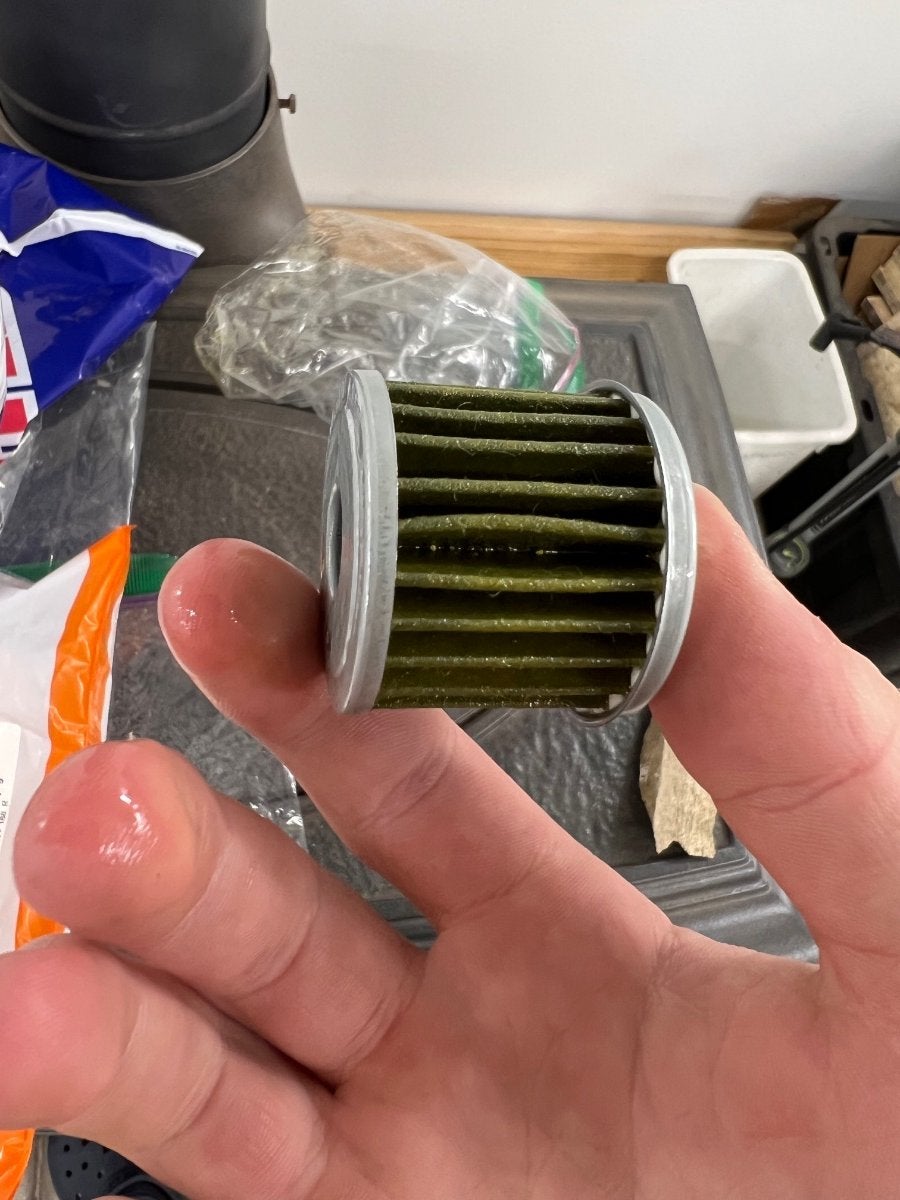 2023 CRF450R yellow flakes in oil filter CRF450R/RS/RWE & RX
